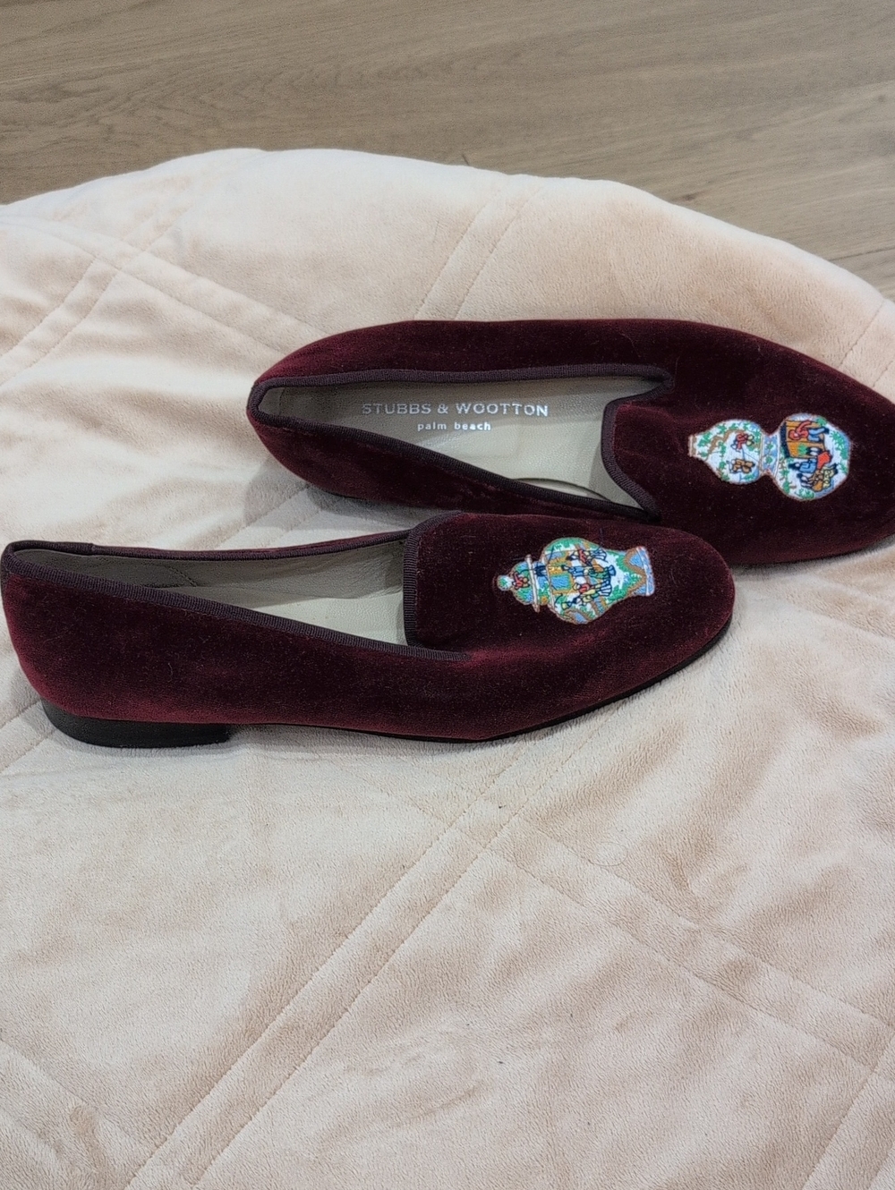 Stubbs & Wootton Burgundy Velvet Embroidered Crest Loafers